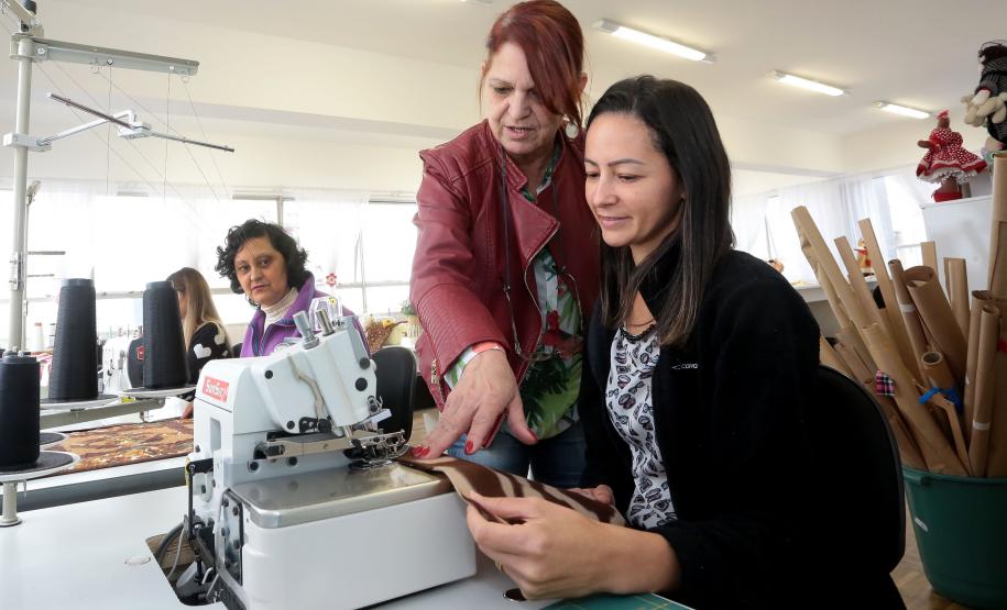 Em quatro anos, Fomento Paraná disponibilizou crédito para 10 mil mulheres A Fomento Paraná tem uma linha de crédito especial que apoia e estimula o empreendedorismo feminino em todo o Estado