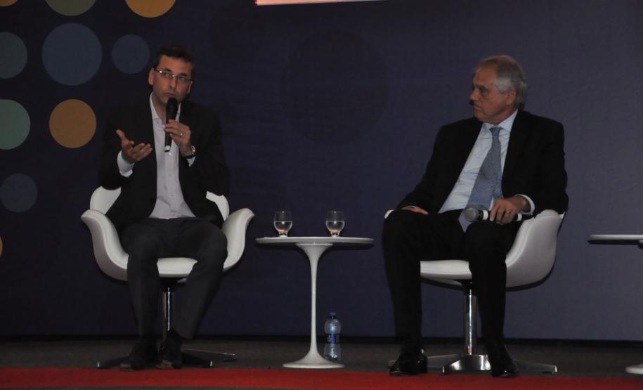 A Fomento Paraná, instituição financeira do Governo do Estado e o Sebrae/PR promovem o Encontro Estadual de Agentes de Crédito e Desenvolvimento, em Pontal do Paraná.
O evento, que acontece nesta terça e quarta (30 e 31/10), na Associação Banestado, tem a participação de 300 agentes que atuam em todo o estado.