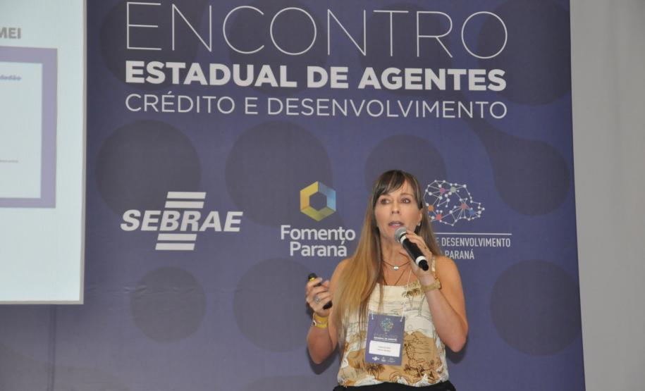 A Fomento Paraná, instituição financeira do Governo do Estado e o Sebrae/PR promovem o Encontro Estadual de Agentes de Crédito e Desenvolvimento, em Pontal do Paraná.
O evento, que acontece nesta terça e quarta (30 e 31/10), na Associação Banestado, tem a participação de 300 agentes que atuam em todo o estado.